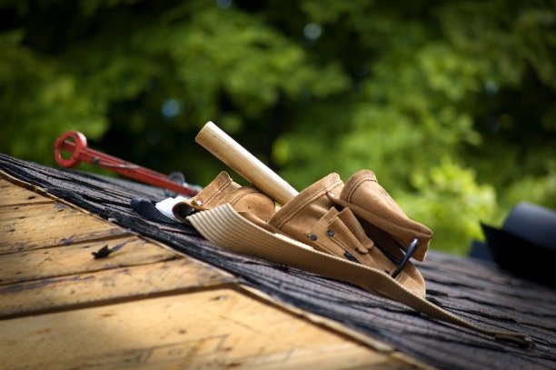 Roofers Near Falls, PA Available Now